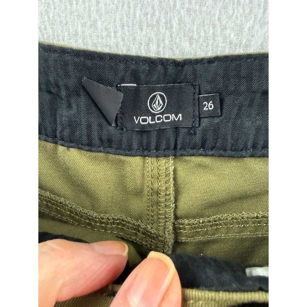 Volcom So Chickie Short Moss Green Chino Twill Skater Shorts Womens 26 B0902401 - Picture 3 of 7